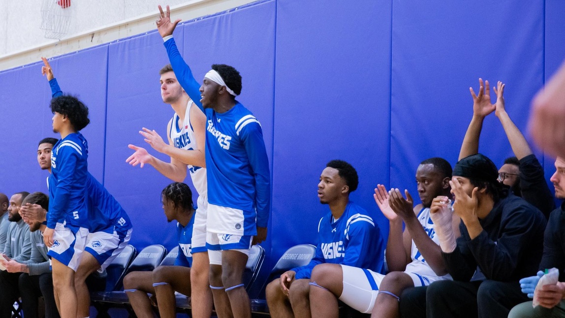HUSKIES MEN'S BASKETBALL ON FIVE GAME WIN STREAK