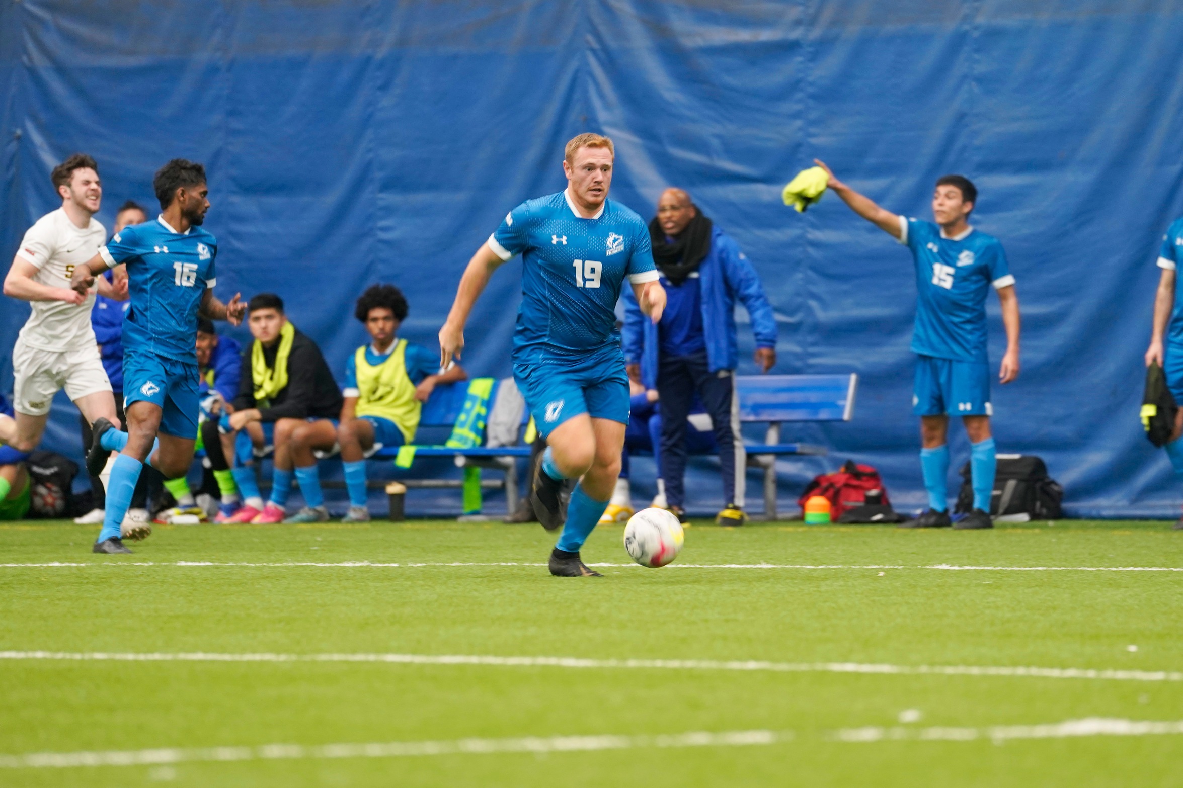 HUSKIES SECURE SPOT IN FINAL FOUR