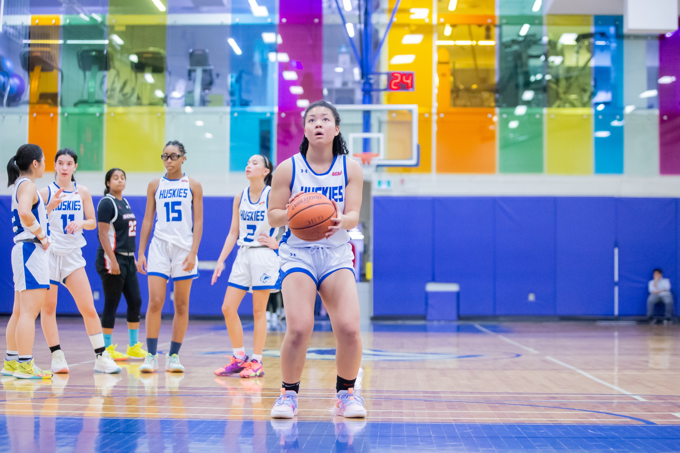 HUSKIES BASKETBALL TAKE DOWN STING IN HOME OPENER