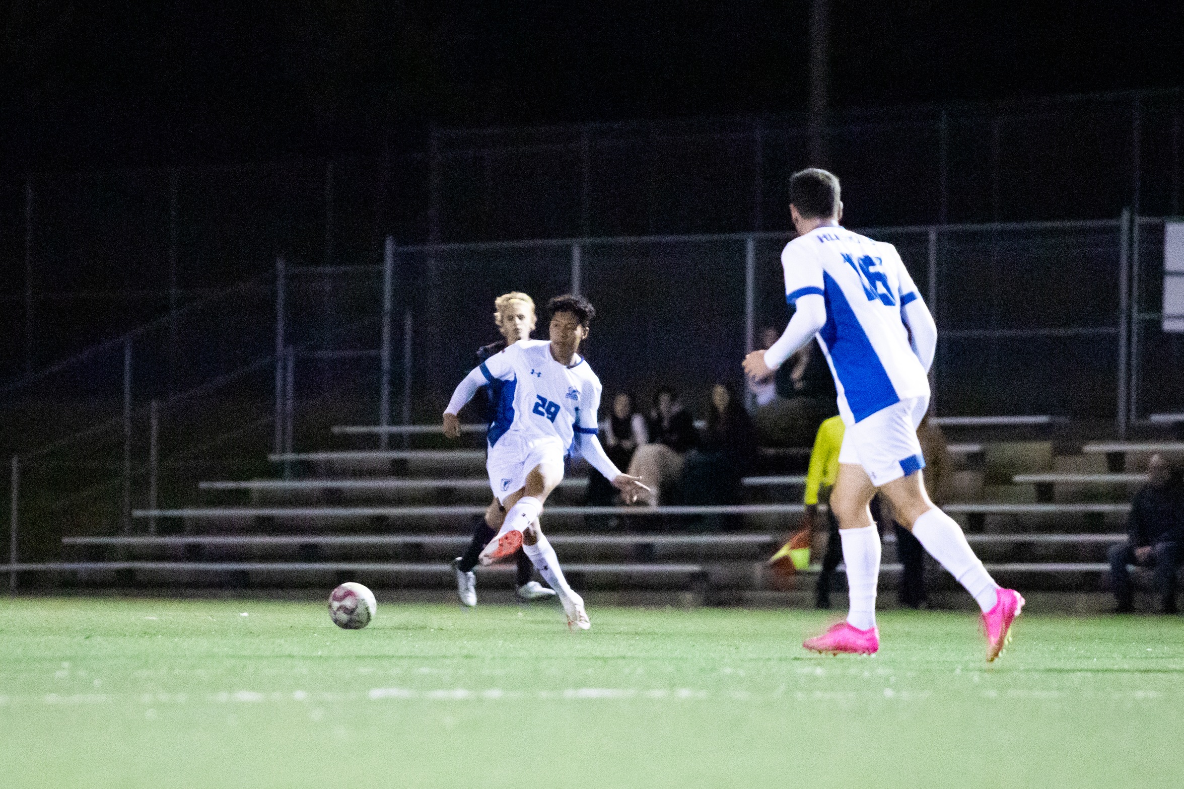 HUSKIES IMPROVE TO 9-0