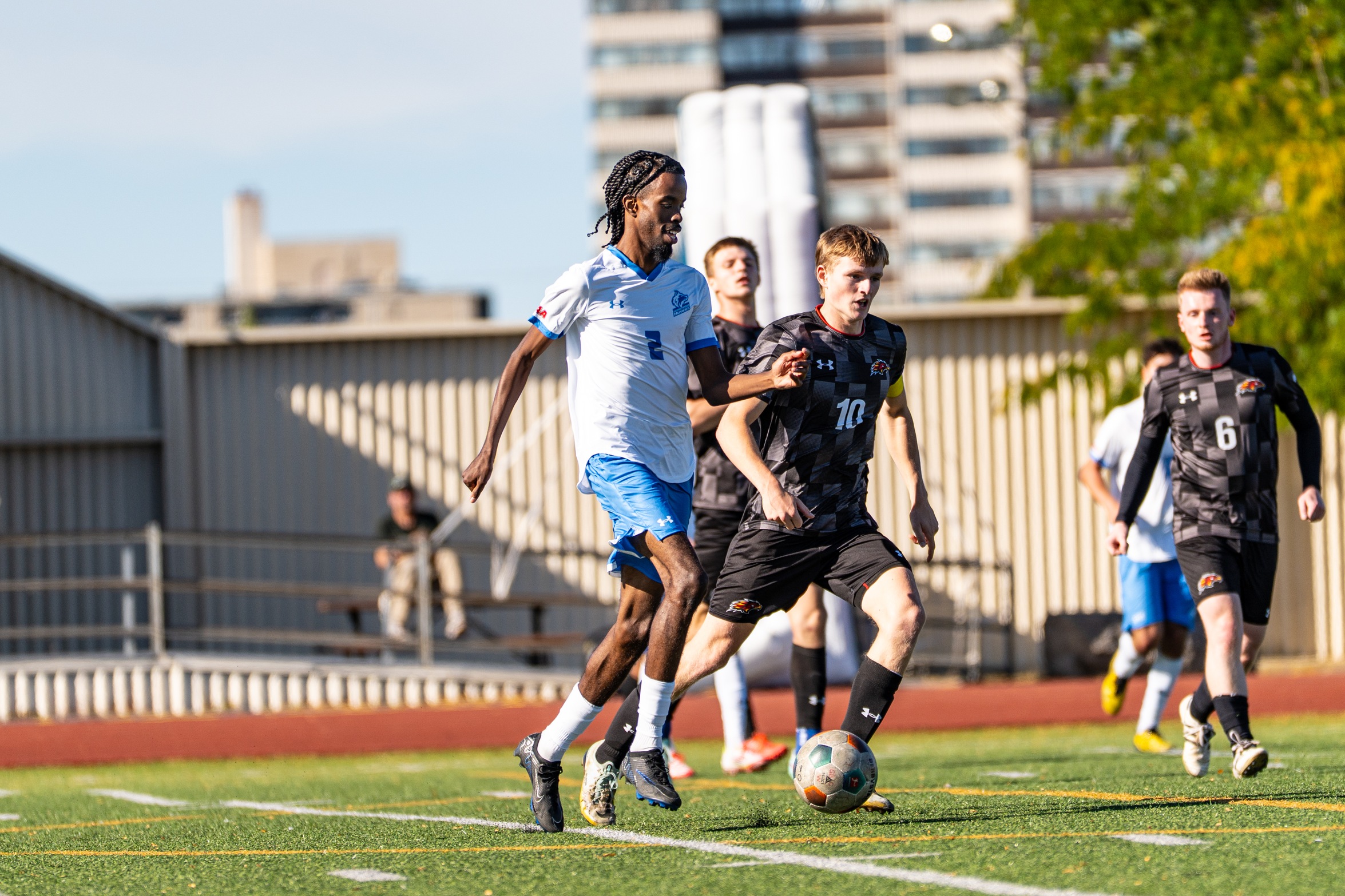 HUSKIES WINNING STREAK HITS FIVE