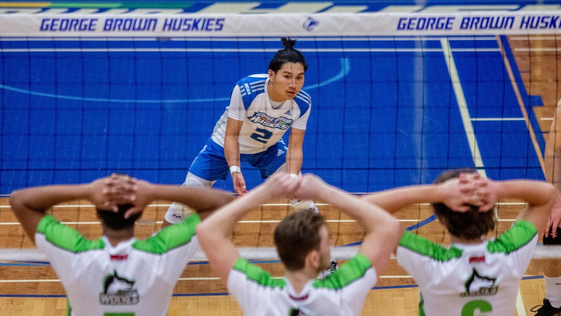 HUSKIES FALL TO WOLVES