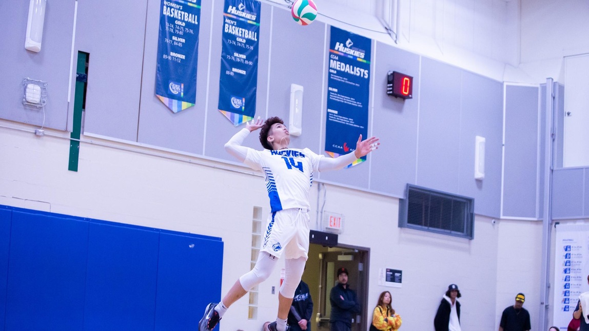 HUSKIES WIN MARATHON OVER CENTENNIAL