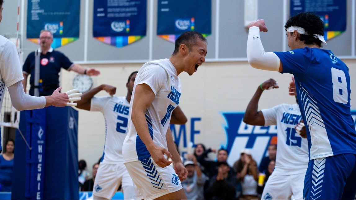 HUSKIES TAKE DOWN UNDEFEATED COLTS