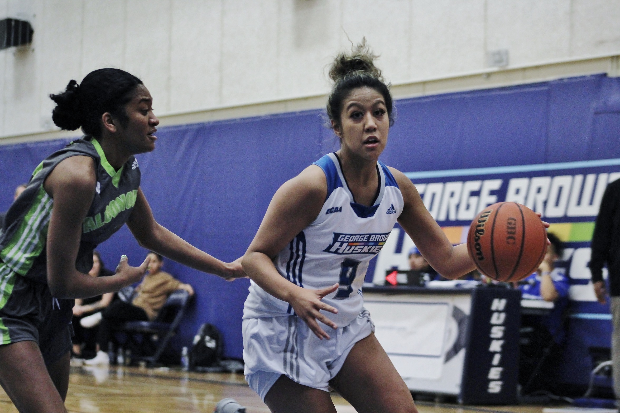 WOMEN'S BASKETBALL LOCK UP EAST'S SECOND SEED AFTER 74-64 WIN OVER DURHAM