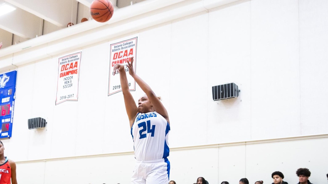 HUSKIES HEAD INTO PLAYOFFS ON HIGH