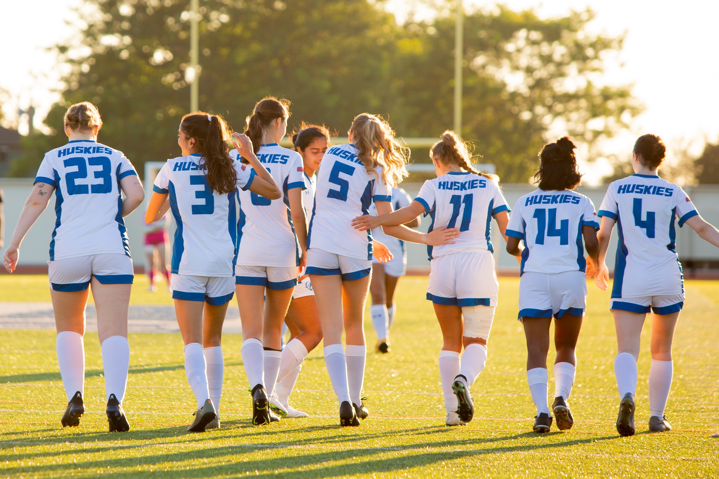 HUSKIES SEASON COMES TO AN END IN PKS