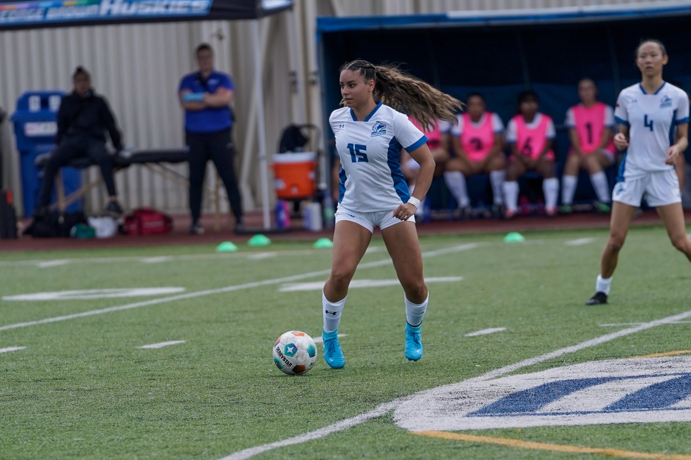 HUSKIES DOMINATE FLEMING
